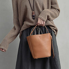 Brown Leather Bucket Shoulder Bag Bucket Handbag White Cross Body Barrel Bag for Ladies