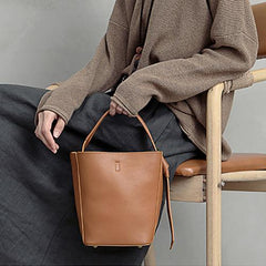 Brown Leather Bucket Shoulder Bag Bucket Handbag White Cross Body Barrel Bag for Ladies