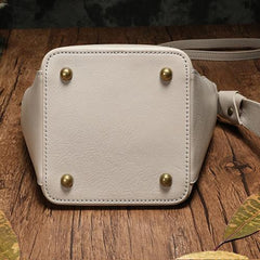 Brown Leather Bucket Shoulder Bag Bucket Handbag White Cross Body Barrel Bag for Ladies