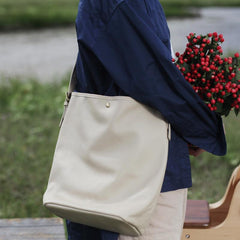 Vintage Womens WHite Leather Shoulder Tote Bag Soft Leather Tote Bucket Bag Purse for Ladies