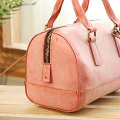 Vintage Womens Waxed Leather Boston Handbags Purse - Leather Detail
