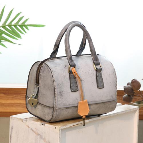 Vintage Womens Waxed Leather Green Boston Handbags - Card Slots Detail