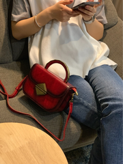 Women's Leather Small Red Satchel Handbag Shoulder Bag Fashion Small Red Leather Satchel Purse for Girls