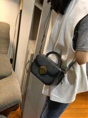 Women's Leather Small Red Satchel Handbag Shoulder Bag Fashion Small Red Leather Satchel Purse for Girls