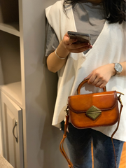 Women's Leather Small Red Satchel Handbag Shoulder Bag Fashion Small Red Leather Satchel Purse for Girls