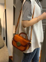 Women's Leather Small Red Satchel Handbag Shoulder Bag Fashion Small Red Leather Satchel Purse for Girls