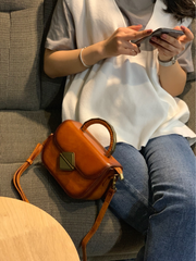 Women's Leather Small Red Satchel Handbag Shoulder Bag Fashion Small Red Leather Satchel Purse for Girls