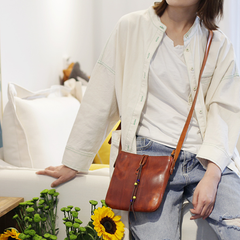 Vintage Brown Leather Women's Small Satchel Shoulder Bag Purse Boho Leather Crossbody Bag