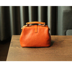 Womens Tan Leather Doctor Handbag Purses Vintage Small Doctor Crossbody Purse for Women