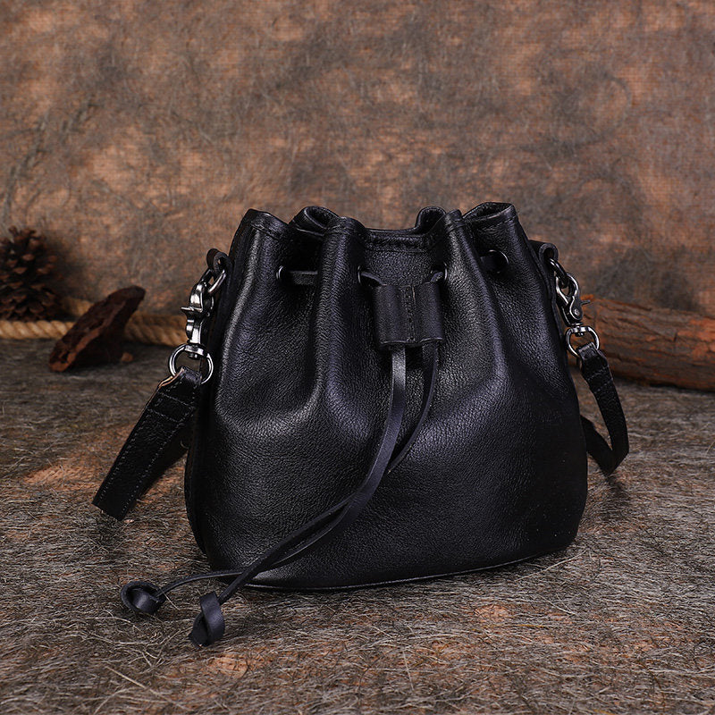 Womens Brown Leather Barrel Crossbody Bag Purse Vintage Round Bucket Shoulder Bag for Women