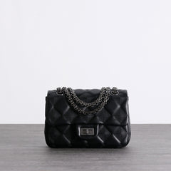 Womens Leather Diamond Mini Shoulder Purse Womens Black Diamond Chain Shoulder Purse Chain Purse for Ladies