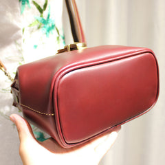 Womens Red Leather Doctor Handbags Shoulder Purse Vintage Claret Doctor Purses for Women