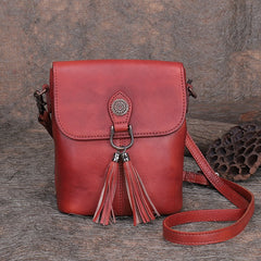 Vintage Small Red Leather Womens Vertical Shoulder - Leather Texture Detail