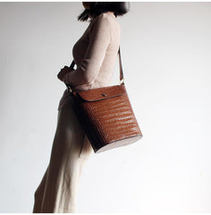 Fashion Womens Crocodile Print Brown Leather Bucket Side Bag Shoulder Bag Crossbody Bag Purse for Ladies