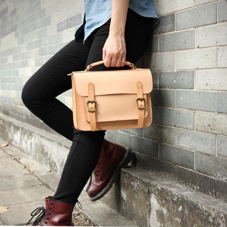 Structured clearance satchel bag
