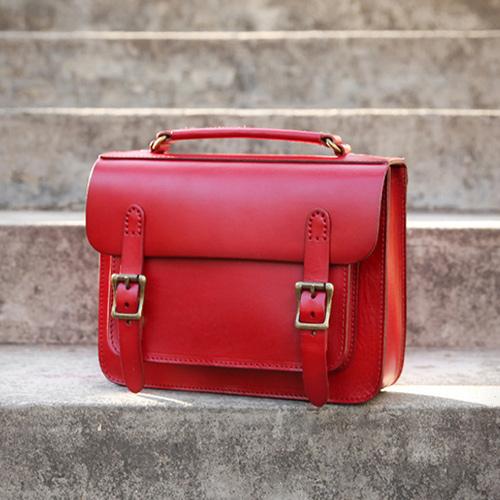 Old fashioned satchel on sale