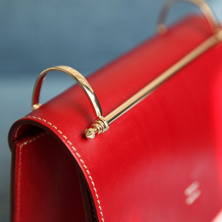 ANNI RIEL Women Shoulder Bags Small Purse and Handbag Leather Flap  Crossbody Bag Fashion Casual Clutch Purse with Zipper (Beige): Handbags:  Amazon.com