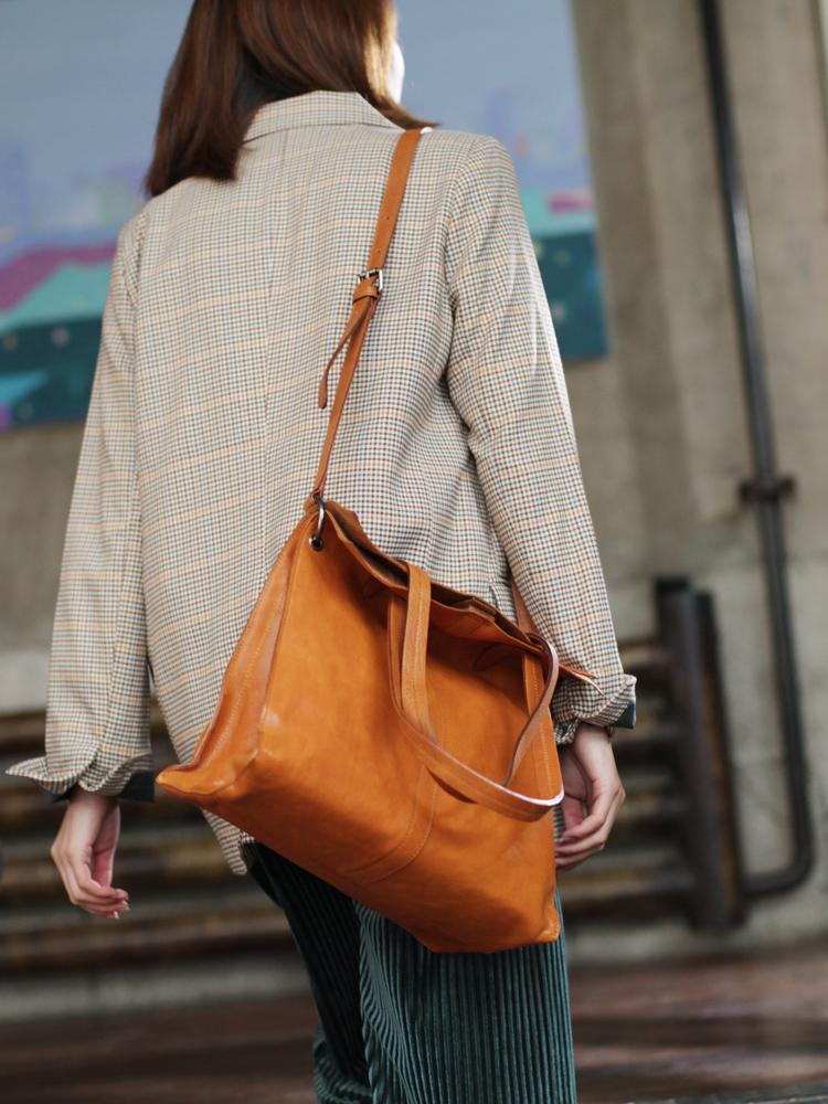 Stylish Dark Brown Leather Purse