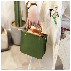 Fashion WOmens Green Leather Wooden Handle Handbag Small Structured Square Shoulder Bag Crossbody Purse