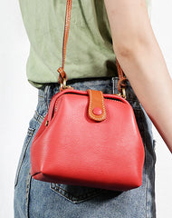 Vintage Womens Coffee Leather Mini Doctor Shoulder Purses Coffee Doctor Crossbody Purses for Women