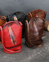Vintage Womens Leather Shoulder Bucket Bag leather - Front View