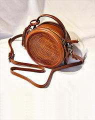 Womens Black Leather Round Crossbody Bag Crocodile Pattern Vintage Round Handbag Shoulder Bag for Women