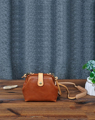 Vintage Womens Black Leather Small Doctor Shoulder Bag Black Doctor Crossbody Purse for Women